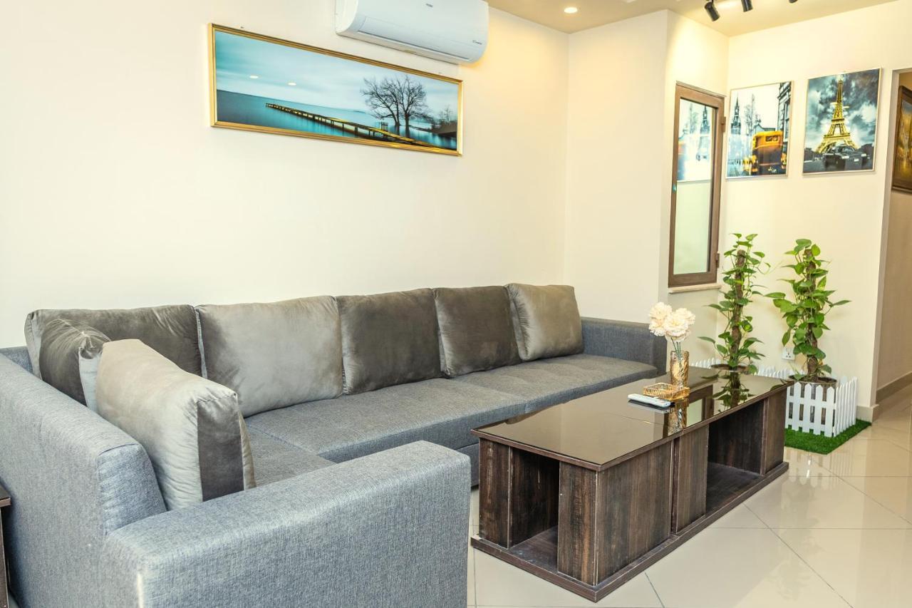 Two Bedroom Deluxe Apartment In Bahria Town Rawalpindi Extérieur photo